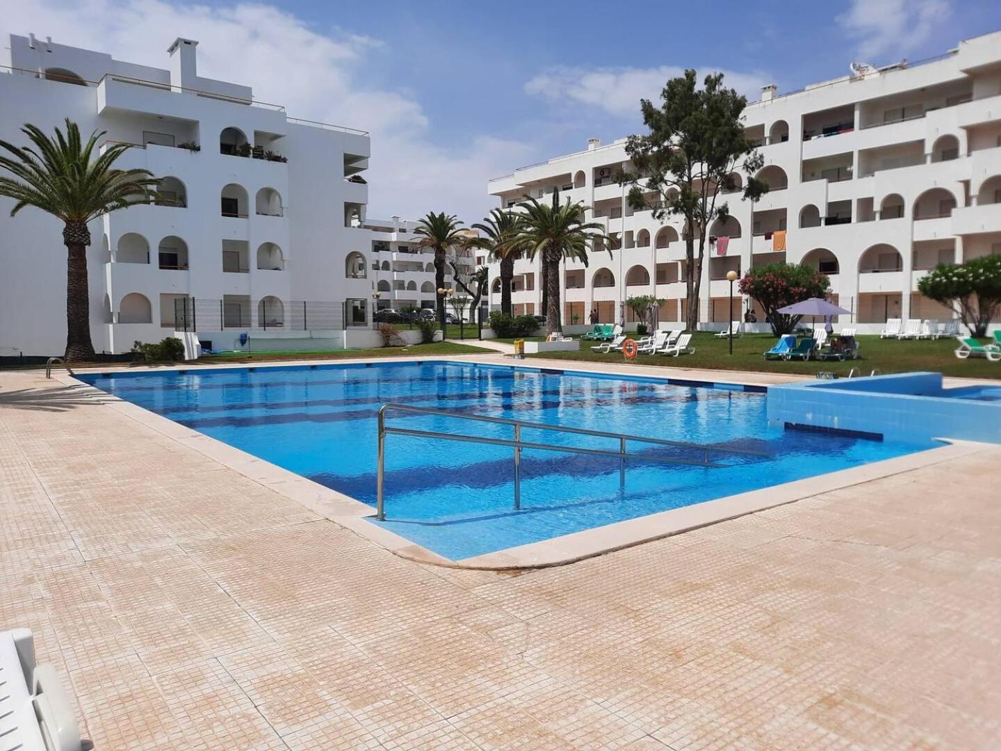 Casa Limao - Senhora Da Rocha, Algarve Apartment